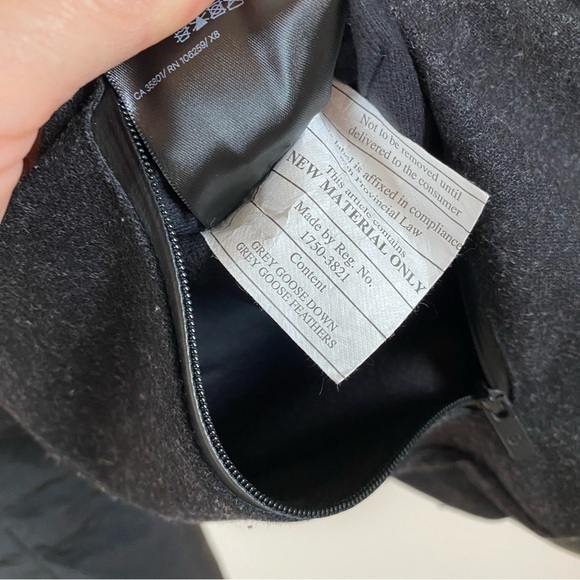 Lululemon Roam Far Wool Reversible Puffer Bomber Black/Heathered Black - Picture 12 of 15
